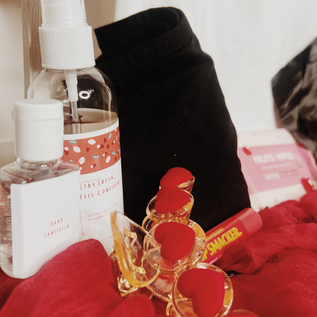 First Blossom LUV - Tween Period Kit